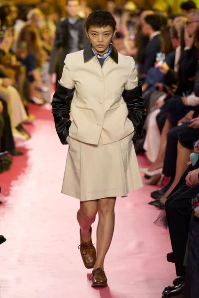 Look 61